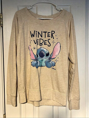 Instant Message Disney Stitch Winter Vibes Sweatshirt Size Large